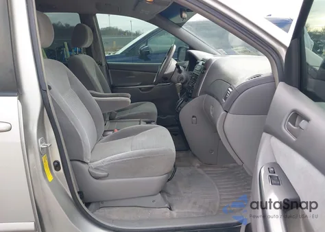 2006 Toyota Sienna Ce z USA, uszkodzony, nr VIN 5TDZA23C06S519366